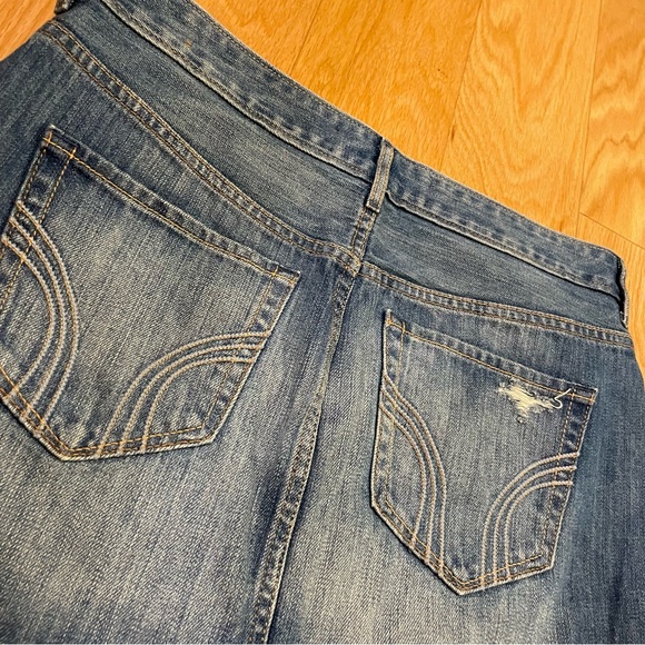 Hollister Denim Button Up Mini Skirt, Pockets and Belt Loop, Size 9, Width 29 - Picture 9 of 12